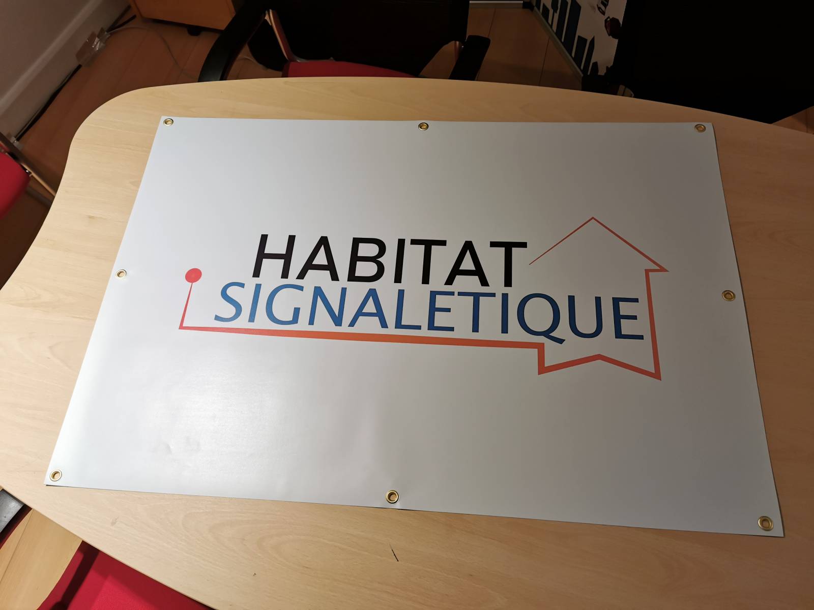 bâche personnalisée en grand format proche de Chambourcy